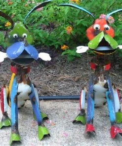 The Birdhouse Chick Statuary & Sculpture Metal Yard Art Dog With Bone