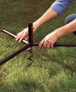 Droll Yankees Jagunda Squirrel Proof Bird Feeder With Pole Squirrel-Proof Feeders 7 Droll Yankees Jagunda Squirrel Proof Bird Feeder With Pole Squirrel-Proof Feeders