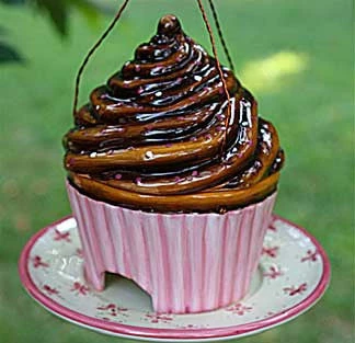 Popular Ceramic Cupcake Bird Feeder 4 Popular Ceramic Cupcake Bird Feeder