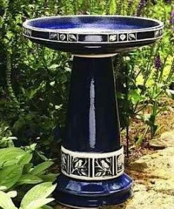 Burley Clay Zanesville Bird Bath With Locking Top- 2 Colors