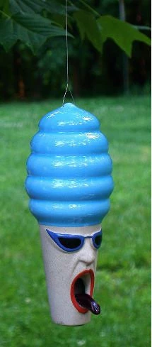 Birchstone Studios Hot Lips Hilda Stoneware Bird Feeder 4 Birchstone Studios Hot Lips Hilda Stoneware Bird Feeder